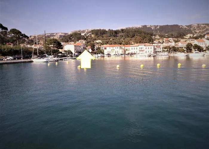 Apartment Daisy- Excellent Location Close To Rab *